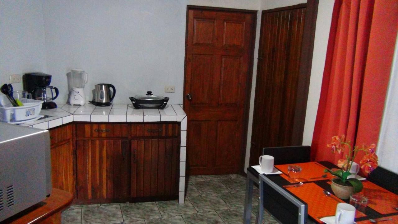 Monteverde Family House ภายนอก รูปภาพ