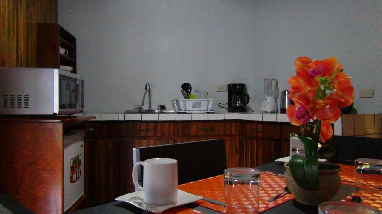 Monteverde Family House ภายนอก รูปภาพ