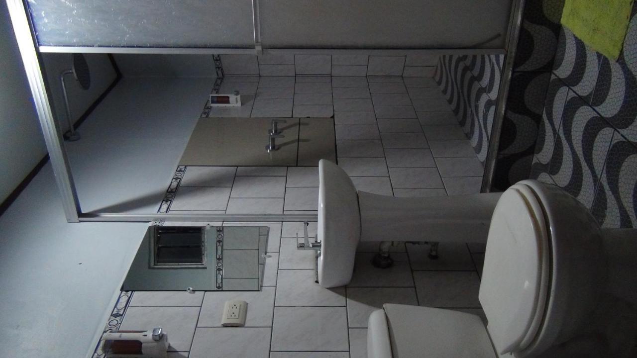 Monteverde Family House ภายนอก รูปภาพ