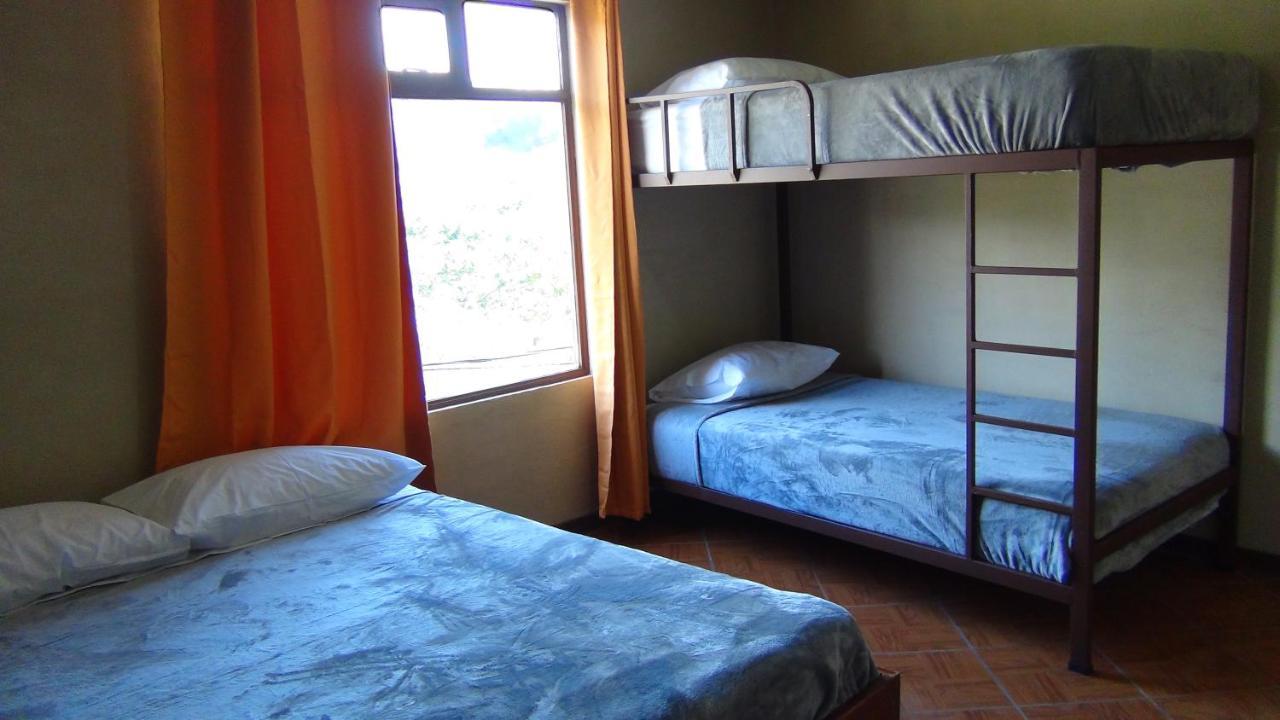 Monteverde Family House ภายนอก รูปภาพ